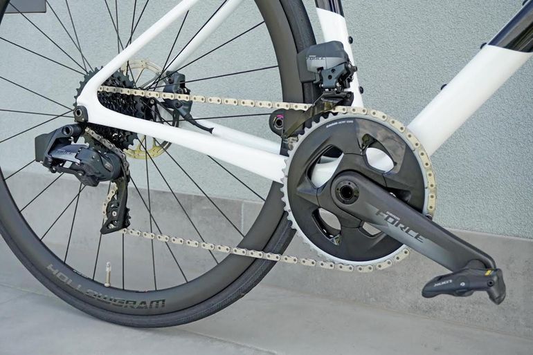 Used Cannondale SuperSix EVO Carbon Disc Force ETap AXS 2020 Road & Gravel — image 8 of 11