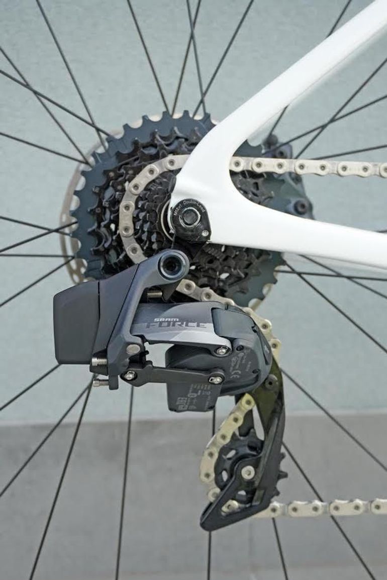 Used Cannondale SuperSix EVO Carbon Disc Force ETap AXS 2020 Road & Gravel — image 7 of 11