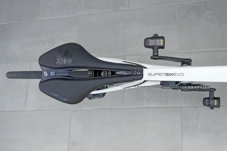 Used Cannondale SuperSix EVO Carbon Disc Force ETap AXS 2020 Road & Gravel — image 4 of 11