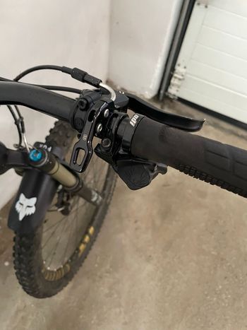 Used Scott Genius SRAM GX Eagle AXS 2017 Mountainbike, Black, 29 — image 4 of 19