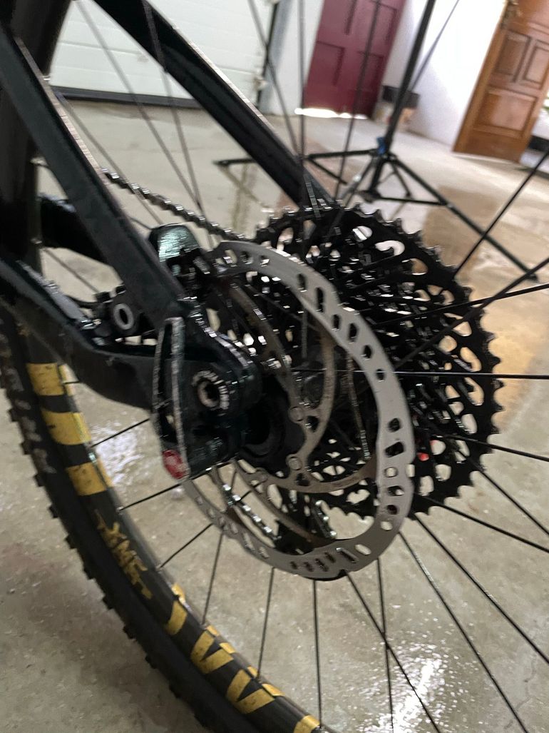 Used Scott Genius SRAM GX Eagle AXS 2017 Mountainbike, Black, 29 — image 11 of 12