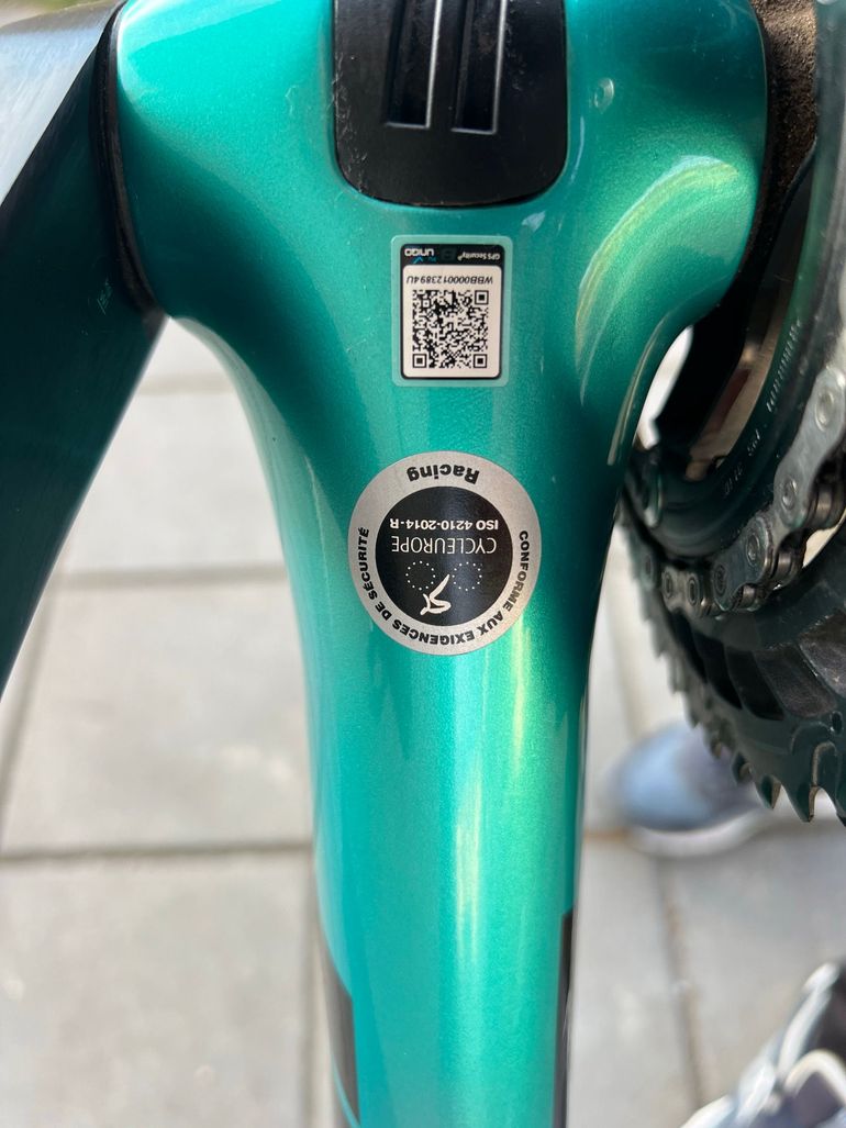 Used Bianchi Oltre Comp 105 Di2 2025 2025 Road & Gravel — image 17 of 29