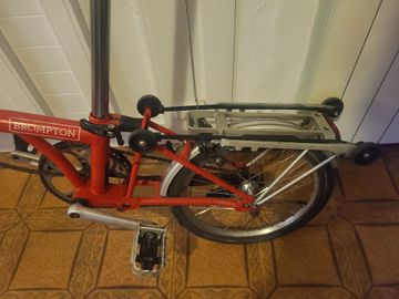 Used Brompton C Line Shimano GRX 2020 Urban, Red — image 3 of 4