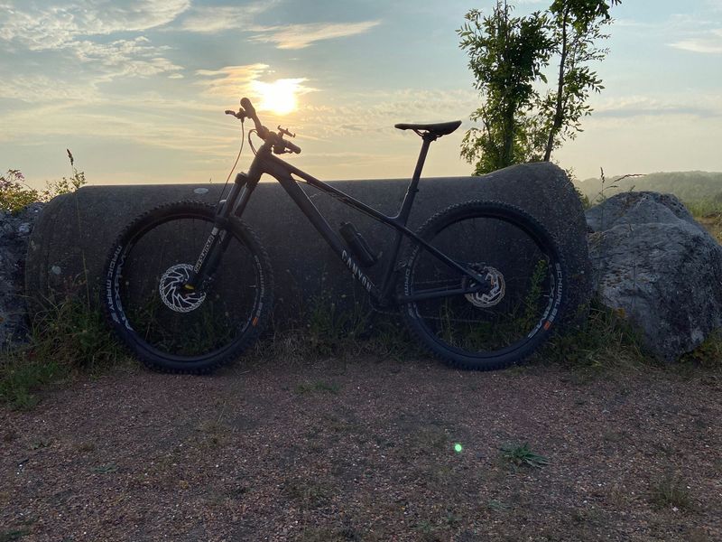 Used Canyon Stoic 2 2023 2023 Mountainbike, Black, 27.5, 29 — image 2 of 8