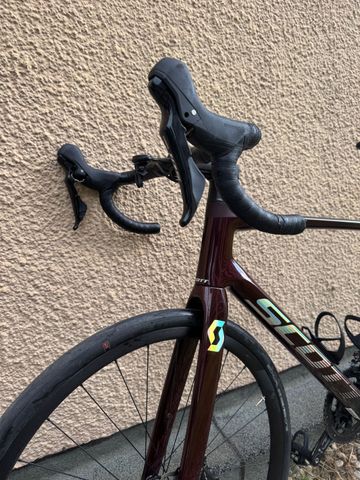 Tweedehands Scott Addict 30 2024 2024 Road & Gravel