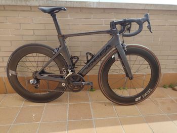 Used Orbea Orca SRAM Red eTap 2018 Road & Gravel, Black — image 1 of 5