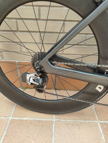 Used Orbea Orca SRAM Red eTap 2018 Road & Gravel, Black — image 4 of 5