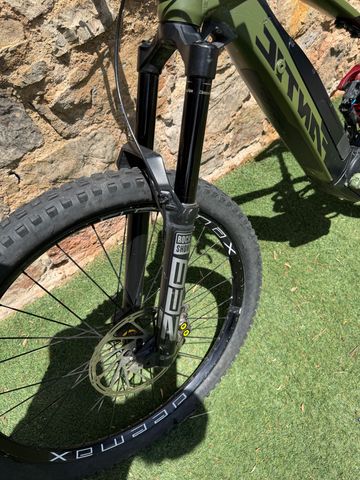 Używany Fantic XEF 1.9 Race 2023 2023 Mountainbike — zdjęcie 7 z 12