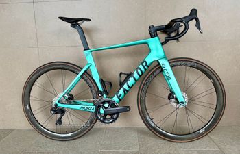 Factor, Factor Custom Shimano Ultegra Di2
