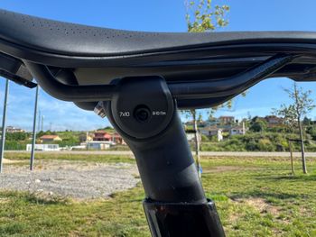 Used Trek Madone SRAM Force eTap AXS 2025 Road & Gravel — image 22 of 33