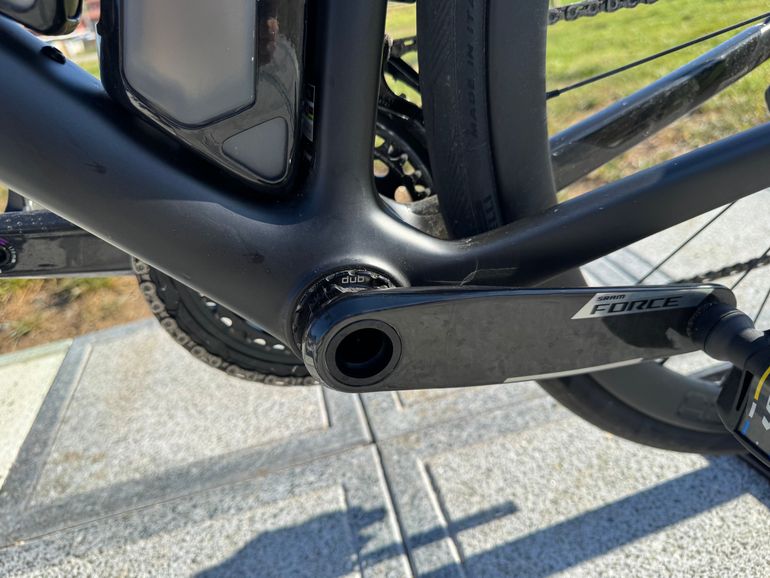 Used Trek Madone SRAM Force eTap AXS 2025 Road & Gravel — image 31 of 33