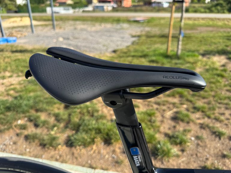 Used Trek Madone SRAM Force eTap AXS 2025 Road & Gravel — image 19 of 33