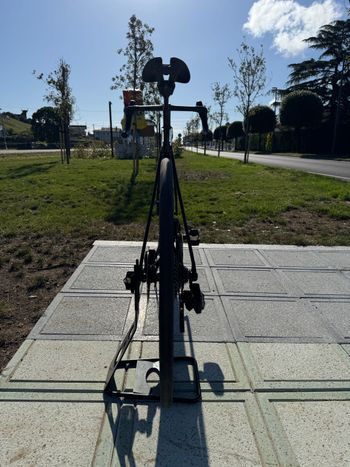 Used Trek Madone SRAM Force eTap AXS 2025 Road & Gravel — image 5 of 33