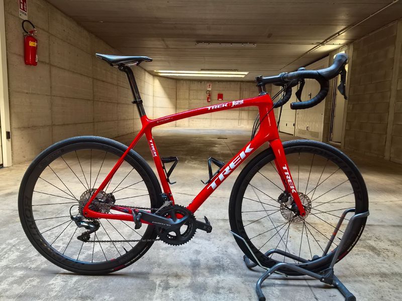 Used Trek Émonda SLR 6 Disc 2020 2020 Road & Gravel