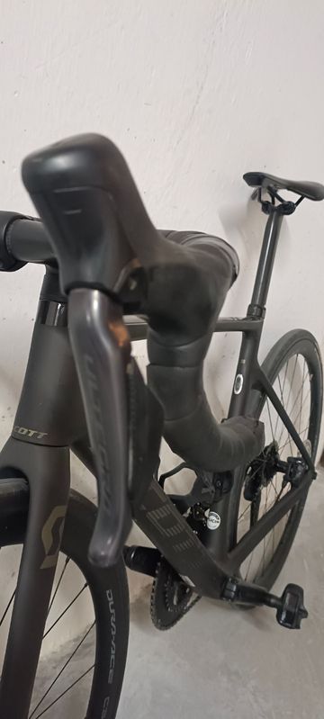Brugt Scott Addict RC 15 2023 2023 Road & Gravel — billede 5 af 10