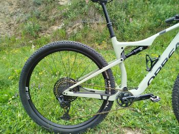 Used Orbea Oiz SRAM GX Eagle 2023 Mountainbike — image 3 of 17