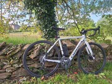 Gebrauchtes Orbea GAIN D30 2021 2021 Road & Gravel, Weiß — Bild 2 von 3