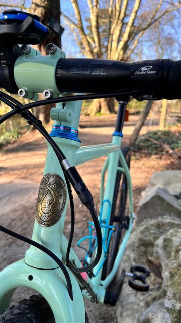 Crust Custom SRAM Rival 2020 Road & Gravel d'occasion — image 2 sur 19
