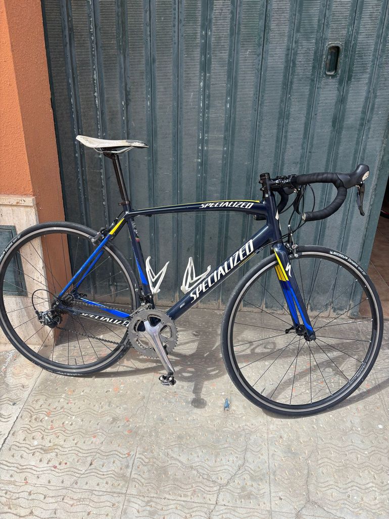 Used Specialized Allez Sport 2014 2014 Road & Gravel, Schwarz — image 1 of 5