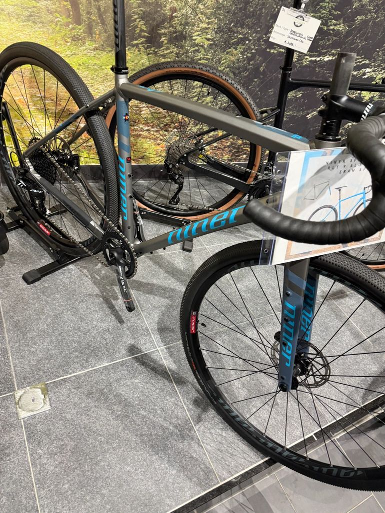 Used Niner RLT 9 2-STAR SRAM APEX 1 2023 2023 Road & Gravel, Light Gray — image 6 of 15