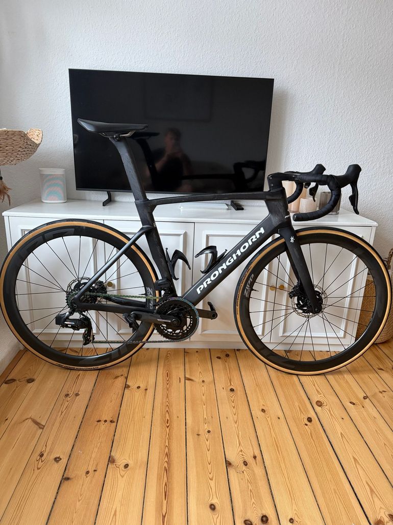 Used Pronghorn Pronghorn Custom SRAM Force eTap AXS 2023 Road & Gravel — image 2 of 5