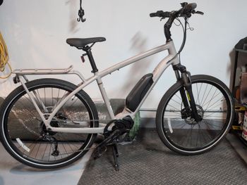 Used Co-op CTY e2.1 2022 2022 Urban, Light Gray — image 2 of 15