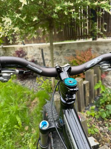 Używany Specialized Stumpjumper FSR Comp 2008 2008 Mountainbike — zdjęcie 13 z 19