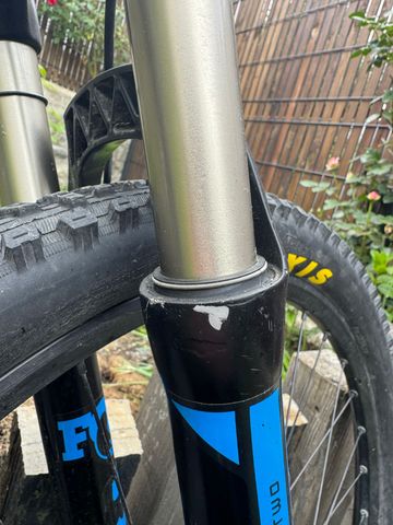 Używany Specialized Stumpjumper FSR Comp 2008 2008 Mountainbike — zdjęcie 10 z 19