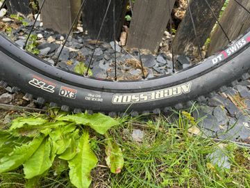 Używany Specialized Stumpjumper FSR Comp 2008 2008 Mountainbike — zdjęcie 5 z 19