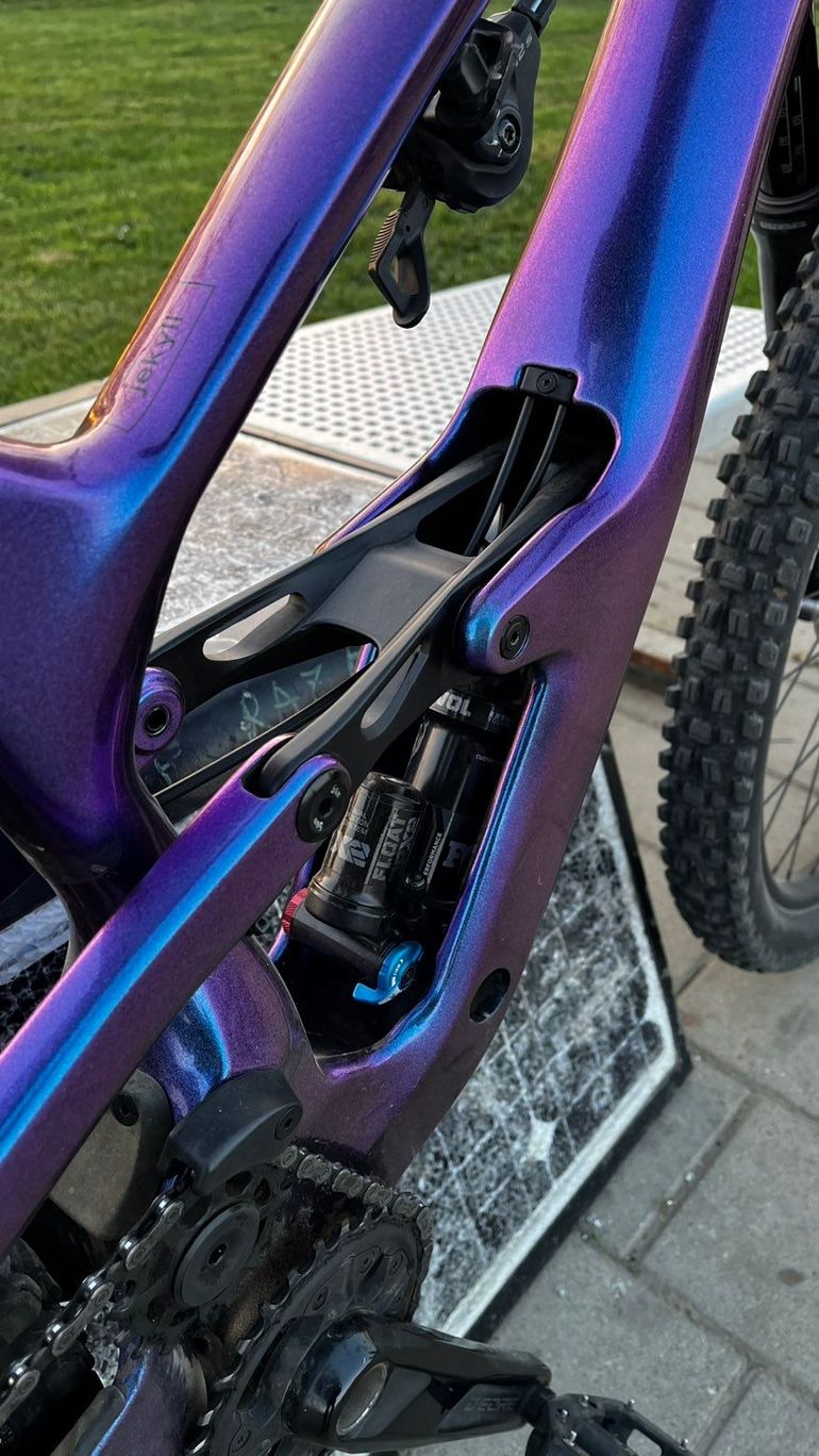 Used Cannondale Jekyll 2 2023 2023 Mountainbike, Purple, 29 — image 11 of 13