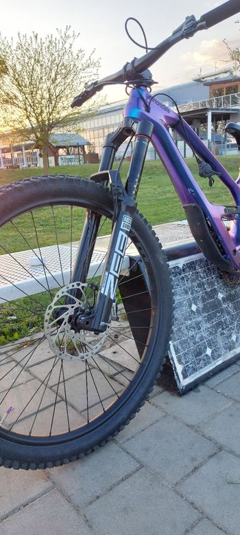 Used Cannondale Jekyll 2 2023 2023 Mountainbike, Purple, 29 — image 12 of 13