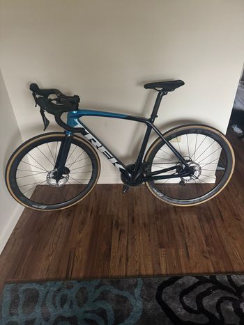 Used Trek Émonda SL 5 2024 2024 Road & Gravel, Blue — image 2 of 4