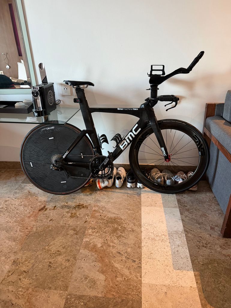 Used BMC timemachine 01 2017 2017 Road & Gravel, Black — image 1 of 8
