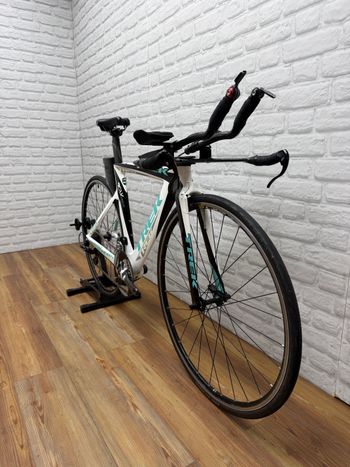 Used Trek Speed Concept 9.8 WSD 2012 2012 Road & Gravel, White — image 2 of 6