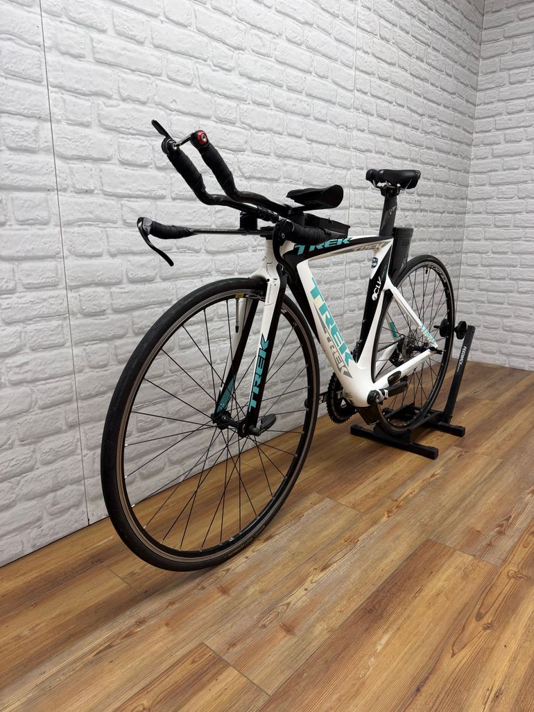 Used Trek Speed Concept 9.8 WSD 2012 2012 Road & Gravel, White — image 5 of 6