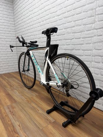 Used Trek Speed Concept 9.8 WSD 2012 2012 Road & Gravel, White — image 6 of 6