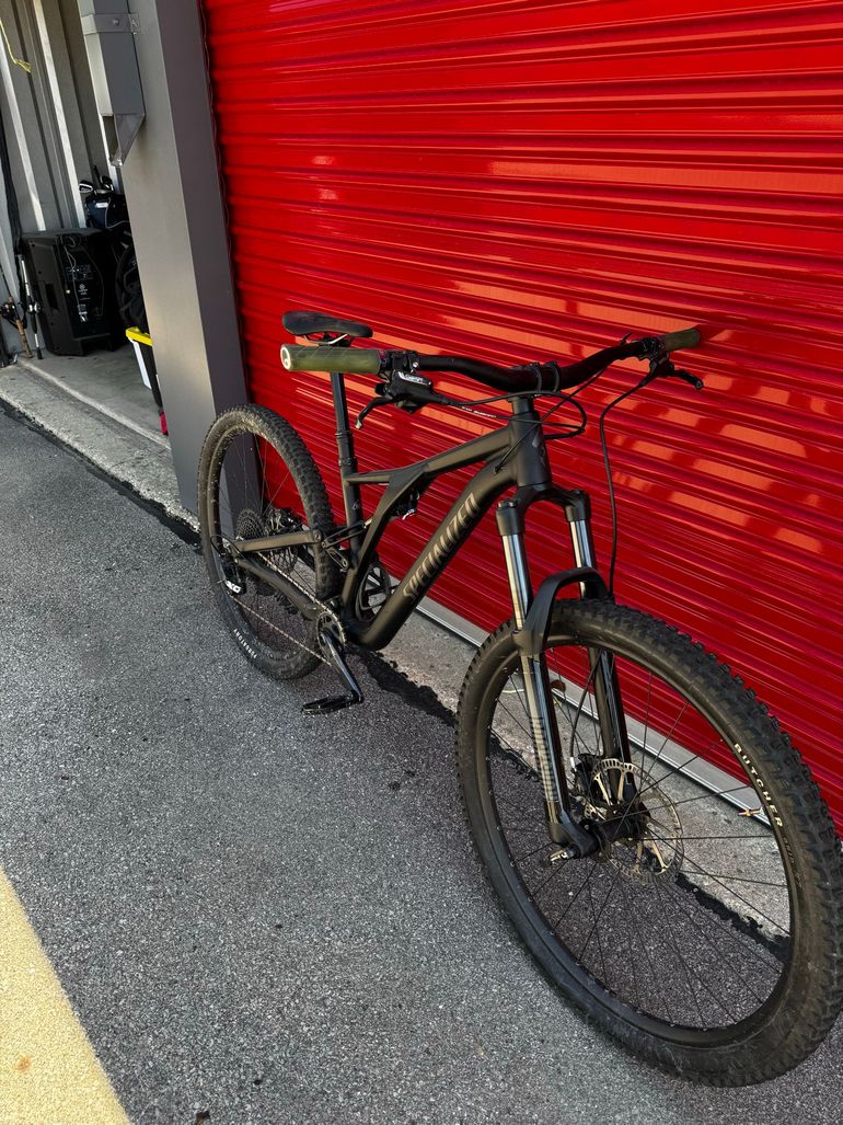 Used Specialized Stumpjumper SRAM X01 Eagle 2019 Mountainbike, Black — image 3 of 5