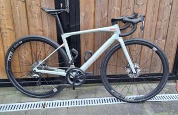 BMC, Roadmachine Shimano Ultegra Di2