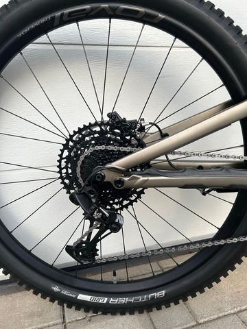 Gebrauchtes Specialized Stumpjumper SRAM NX Eagle 2024 Mountainbike, Hellgrau — Bild 2 von 7