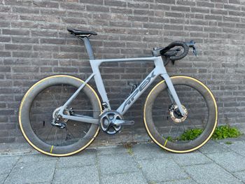 Apex, Apex Blackbuck Ultegra Di2