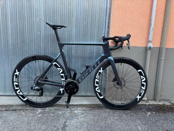 Giant, Propel SRAM Rival eTap AXS