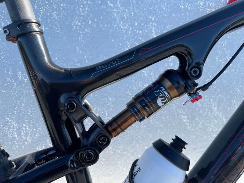 Käytetty Trek Superfly 100 Pro SL 2013 2013 Mountainbike — kuva 17 / 17