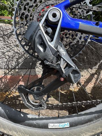 Used Orbea Oiz SRAM XX 2025 Mountainbike, Blue, 29 — image 4 of 17