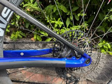 Used Orbea Oiz SRAM XX 2025 Mountainbike, Blue, 29 — image 16 of 17