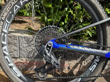 Used Orbea Oiz SRAM XX 2025 Mountainbike, Blue, 29 — image 5 of 17