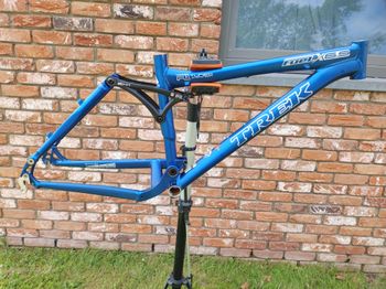 Used Trek Fuel EX 6.5 2008 Frameset 2008 Mountainbike, Blue, 26 — image 1 of 23