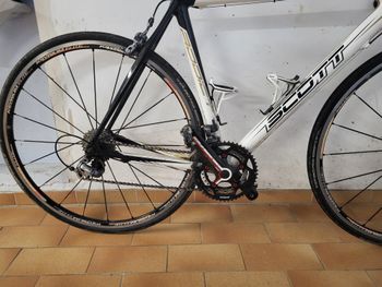Used Scott Addict R3 2012 Road & Gravel, White — image 2 of 4