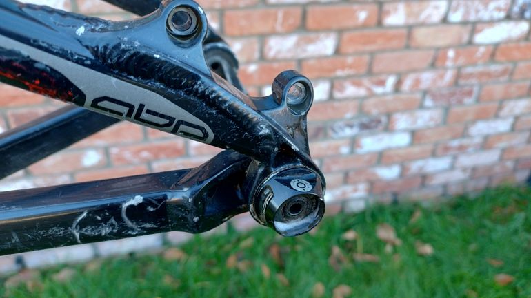 Used Trek Fuel EX 9 UK 2012 Frameset 2012 Mountainbike, Hellgrau, 26 — image 19 of 25