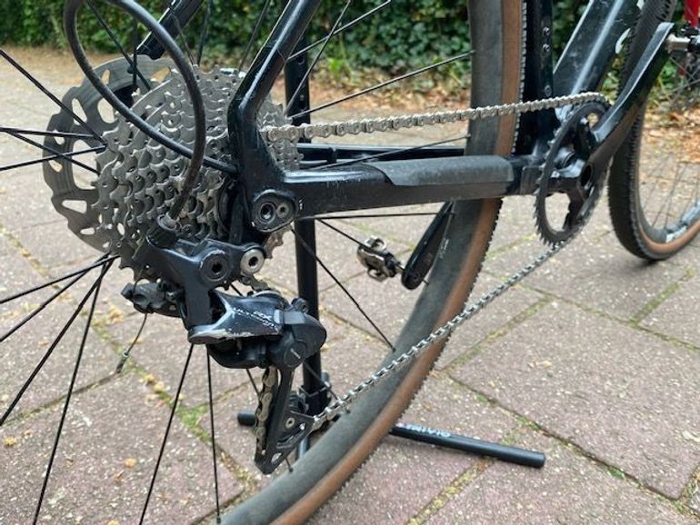 Used Canyon Inflatie CF SLX 8.0 2021 Road & Gravel — image 5 of 14