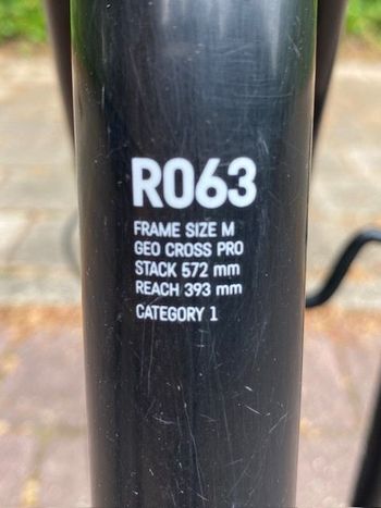Used Canyon Inflatie CF SLX 8.0 2021 Road & Gravel — image 7 of 14